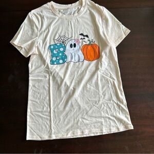 Woman’s Halloween Boo Graphic T-Shirt - Cream